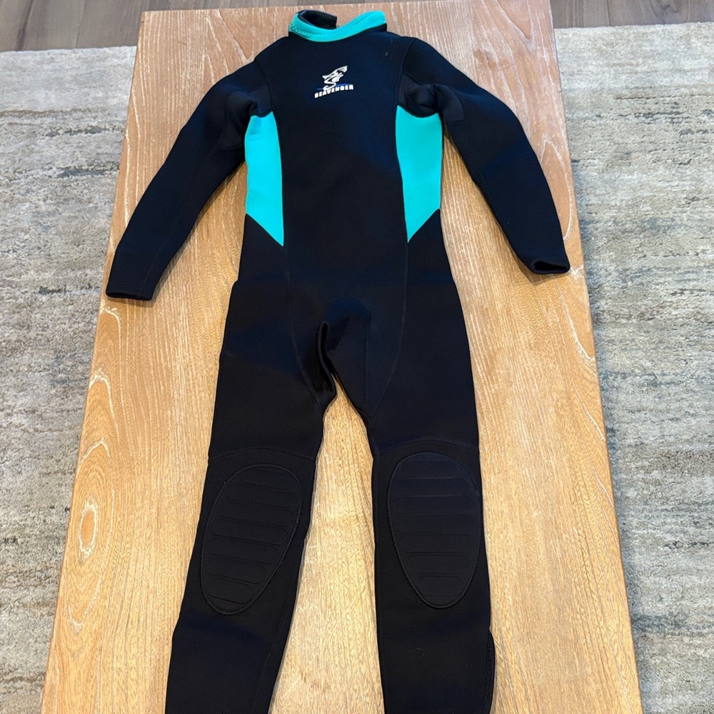 Avenger Kids One-Piece Swim Wetsuit in Black and Teal